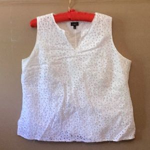 Talbots eyelet sleeveless cotton blouse